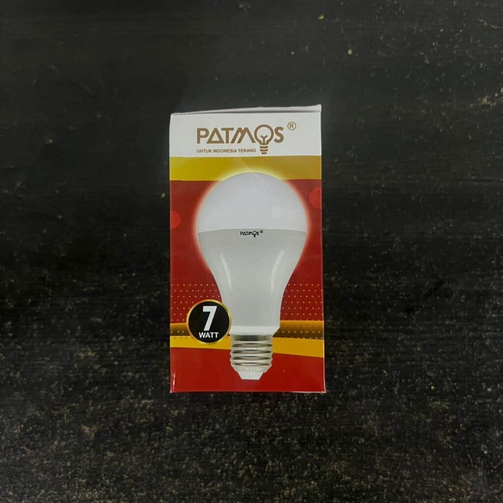 LED bulb for energy-efficient lighting, 7W, ideal for home and office use.
