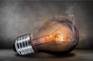 lampu kebakar